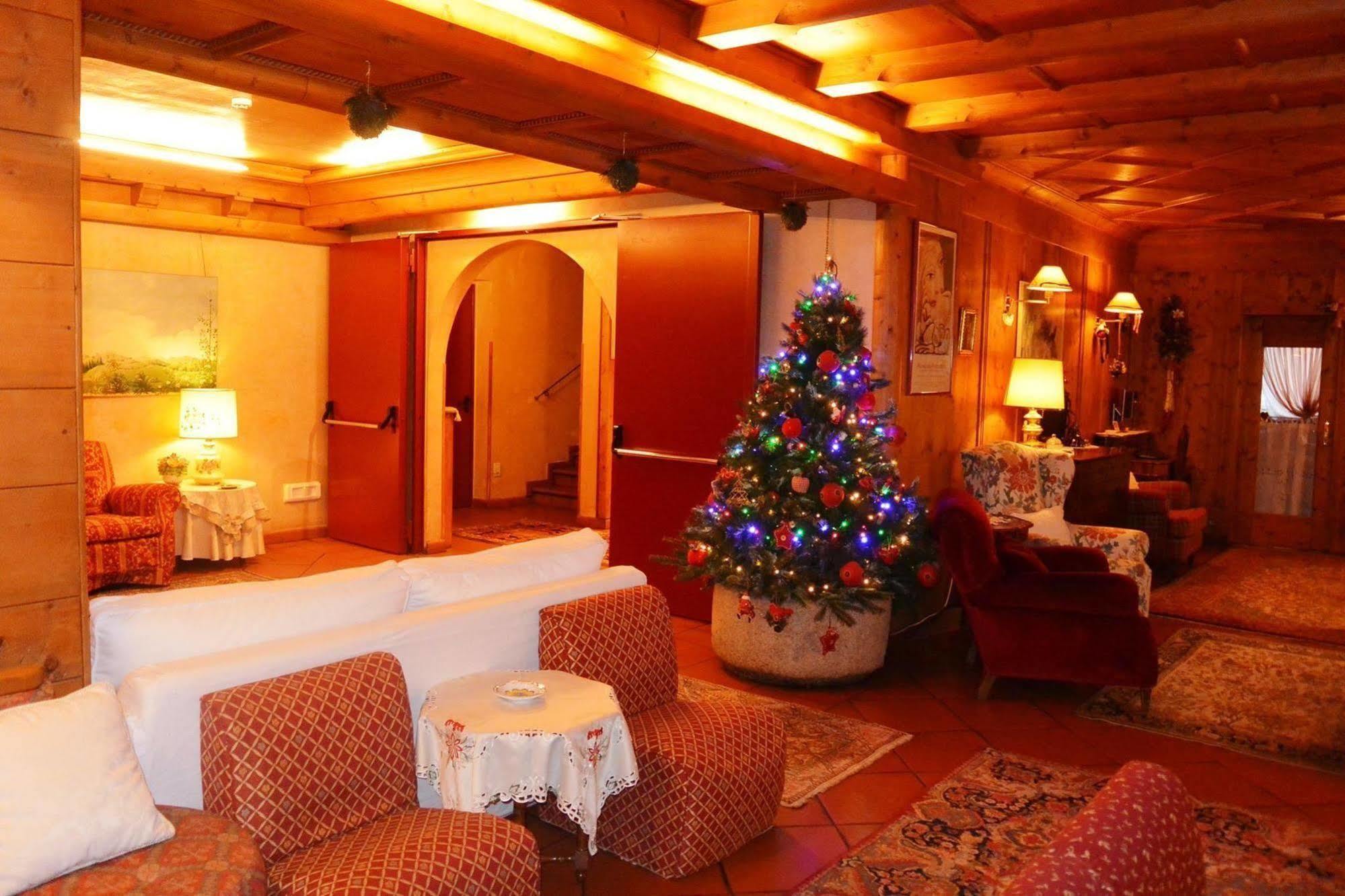 Hotel Alemagna San Vito di Cadore Kültér fotó