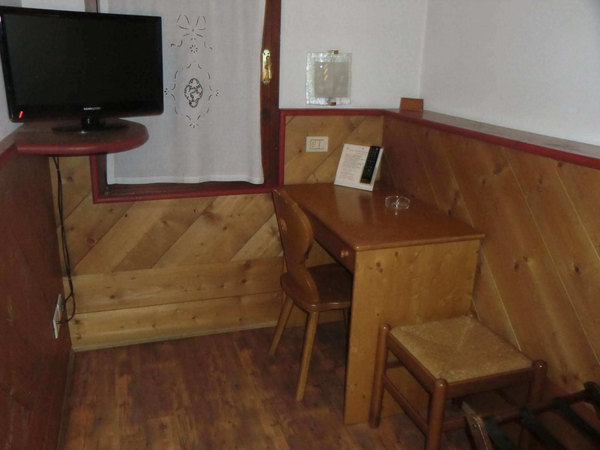 Hotel Alemagna San Vito di Cadore Kültér fotó
